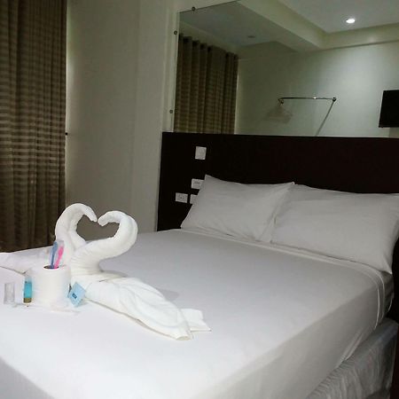 Boracay Midtown Hotel Balabag  Екстер'єр фото